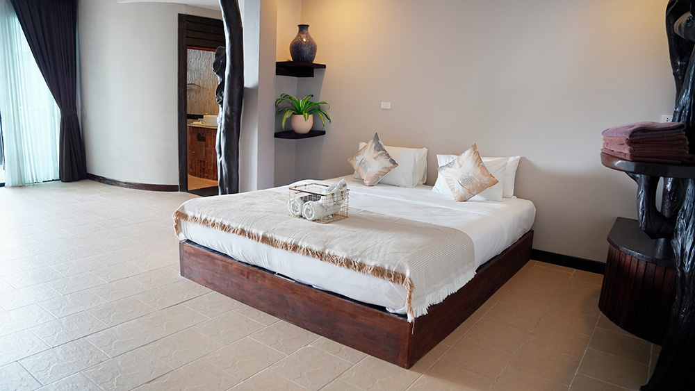 King-size bed