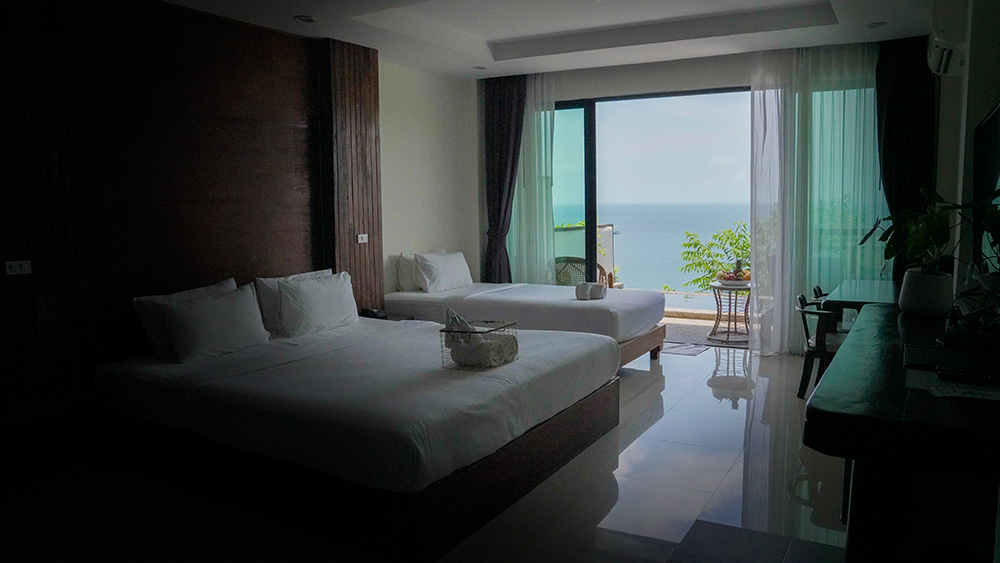 Hotel room suite