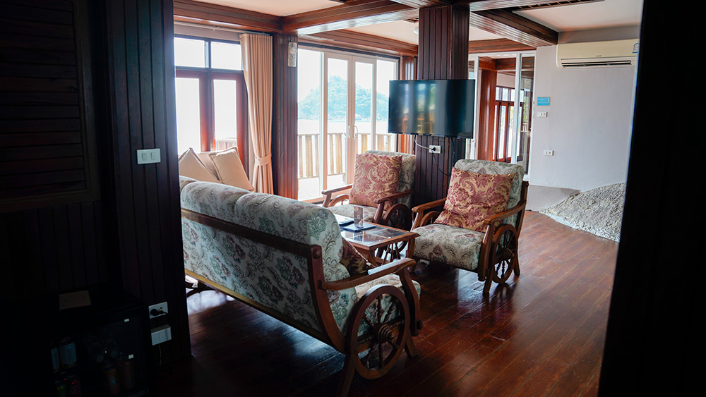 Pavilion Seafront Family Villa-JW-7-small