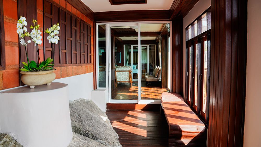 Pavilion Seafront Family Villa-JW-small