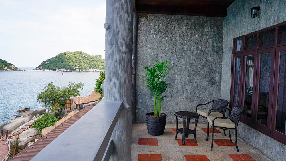 Prime Seafront Villa-JW-_9-small