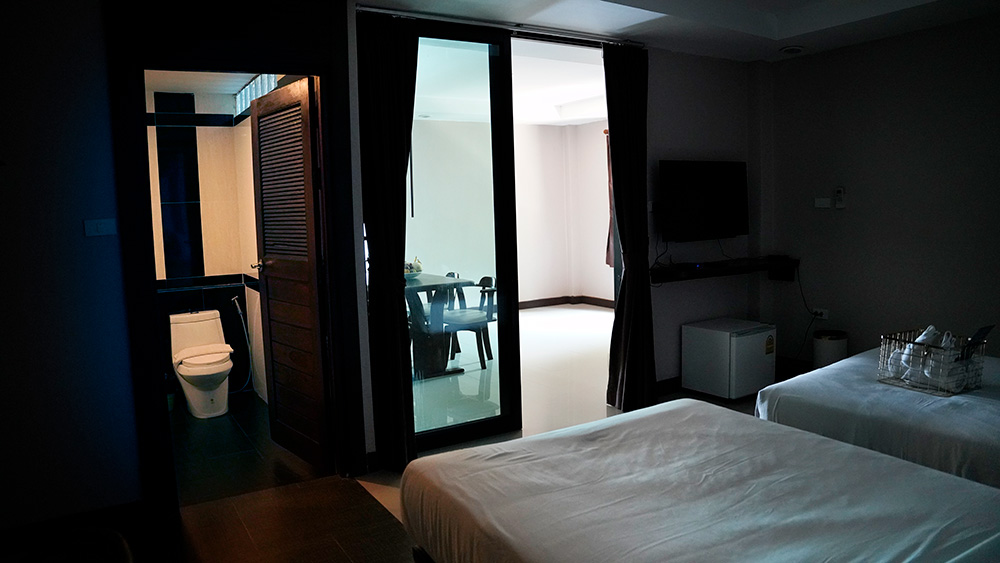 Treasure Hill Side Sea View Family Suite-bedroom2-small